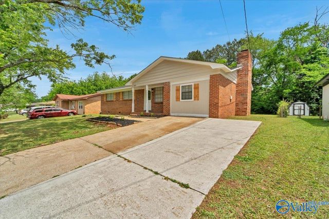 5021 Paden Drive NW, Huntsville, AL 35810