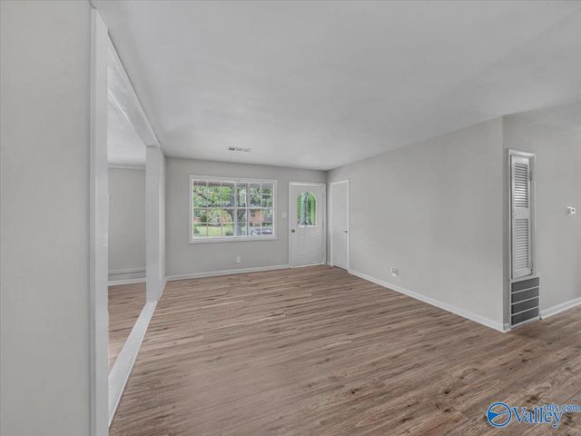 5021 Paden Drive NW, Huntsville, AL 35810