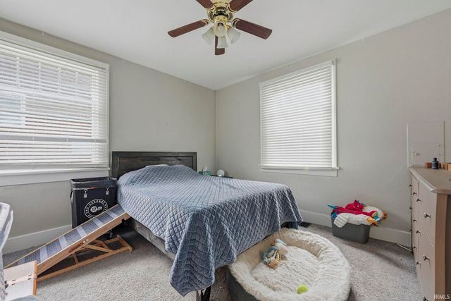 3718 S Wayne Avenue, Fort Wayne, IN 46807