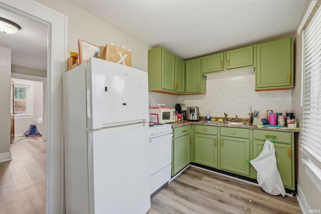 3718 S Wayne Avenue, Fort Wayne, IN 46807