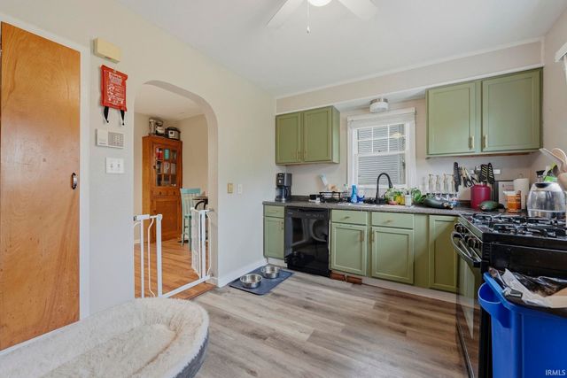 3718 S Wayne Avenue, Fort Wayne, IN 46807