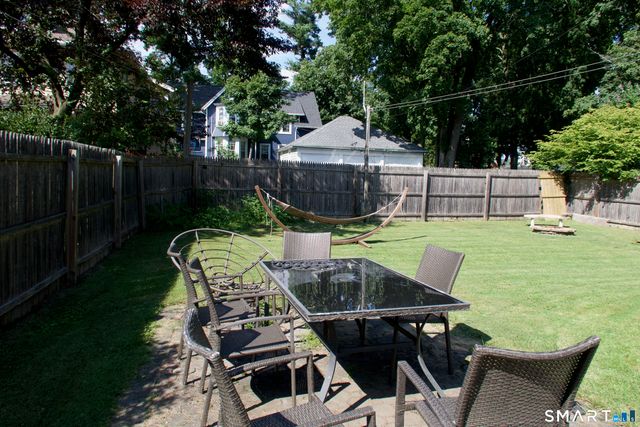 8 Rockwell Avenue, Naugatuck, CT 06770