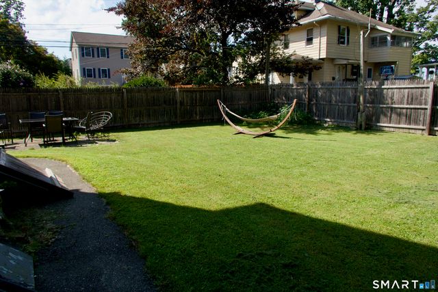 8 Rockwell Avenue, Naugatuck, CT 06770