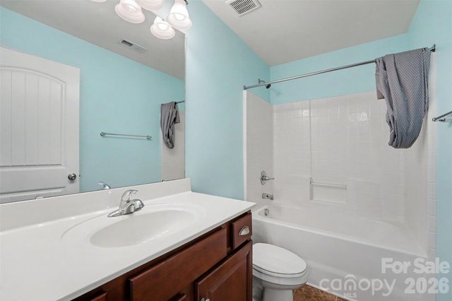 17321 Caldwell Track Drive, Huntersville, NC 28078