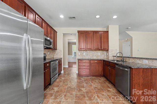 17321 Caldwell Track Drive, Huntersville, NC 28078