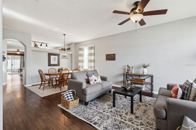 14214 CASTLEROCK DRIVE, Orlando, FL 32828