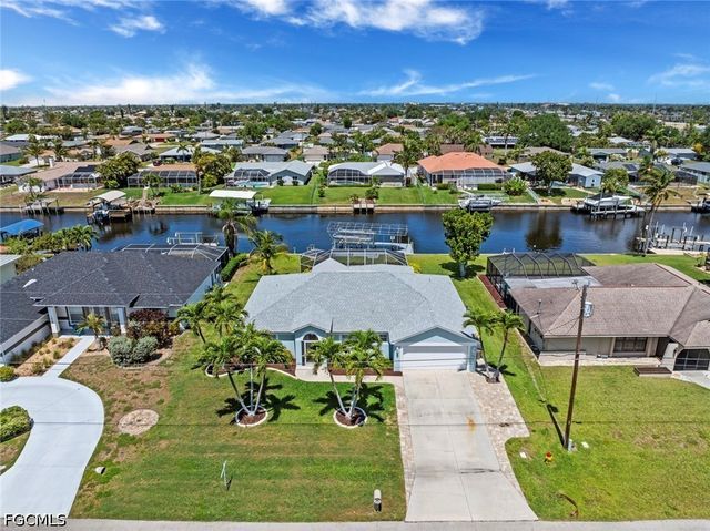 1413 SE 36th TER, Cape Coral, FL 33904