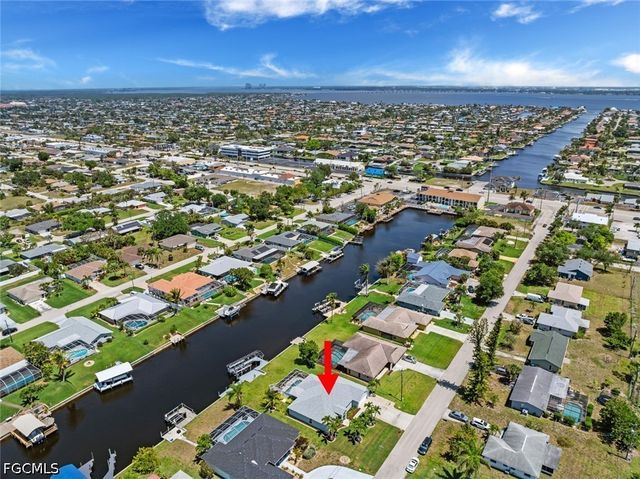 1413 SE 36th TER, Cape Coral, FL 33904