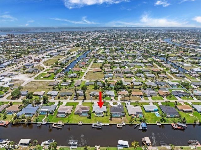 1413 SE 36th TER, Cape Coral, FL 33904