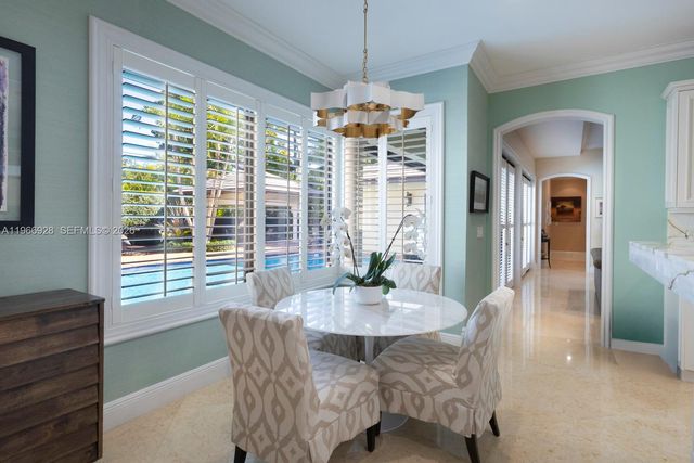 10601 SW 72nd Court, Pinecrest, FL 33156