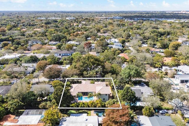 10601 SW 72nd Court, Pinecrest, FL 33156