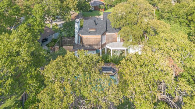 9901 Wood Forest Drive, Dallas, TX 75243