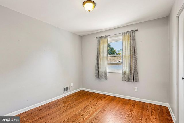 14 ARKLA CT, Catonsville, MD 21228