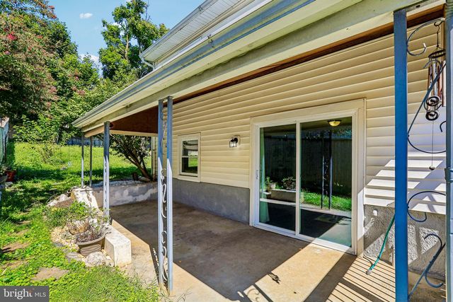 14 ARKLA CT, Catonsville, MD 21228