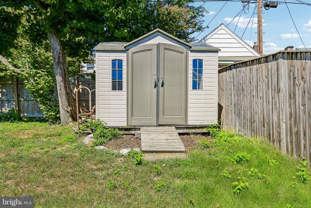 14 ARKLA CT, Catonsville, MD 21228
