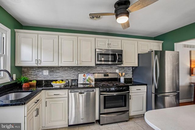 14 ARKLA CT, Catonsville, MD 21228