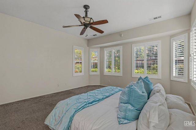 6409 Dover Place, Bakersfield, CA 93306