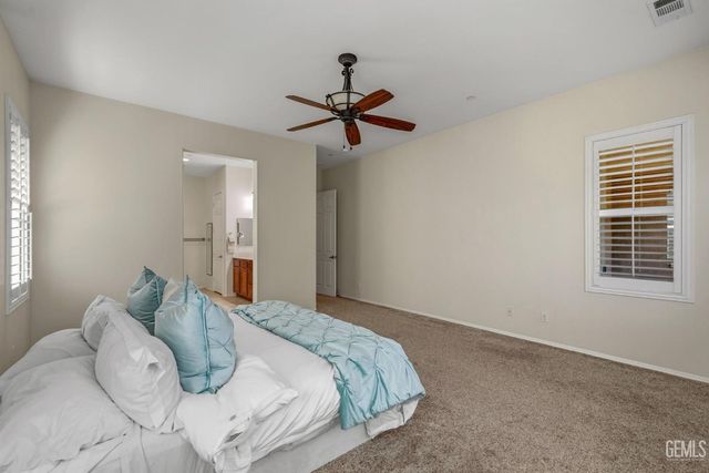 6409 Dover Place, Bakersfield, CA 93306