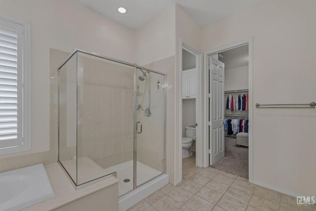 6409 Dover Place, Bakersfield, CA 93306