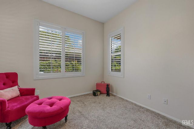 6409 Dover Place, Bakersfield, CA 93306