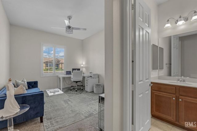 6409 Dover Place, Bakersfield, CA 93306