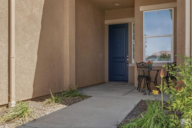 6409 Dover Place, Bakersfield, CA 93306