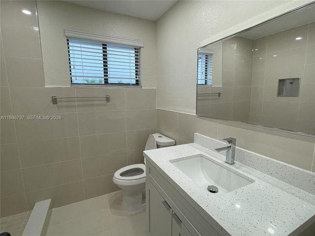 2202 SAN REMO CR 2202, Homestead, FL 33035