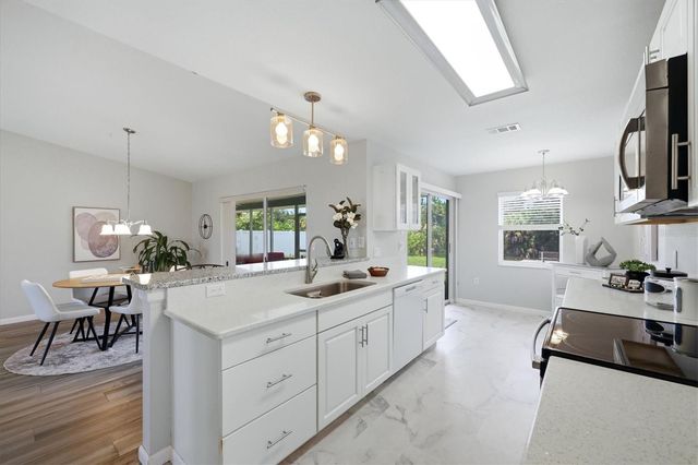 9084 PROSPECT AVENUE, Englewood, FL 34224