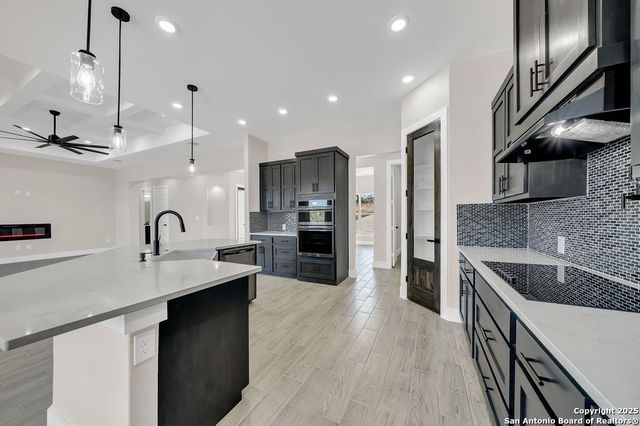 257 Pr 2774, Mico, TX 78056