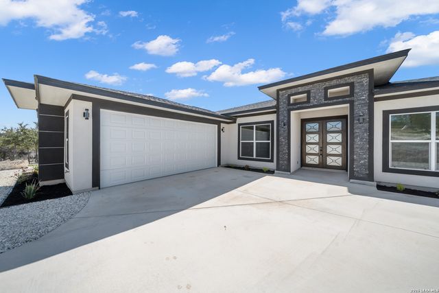 257 Pr 2774, Mico, TX 78056