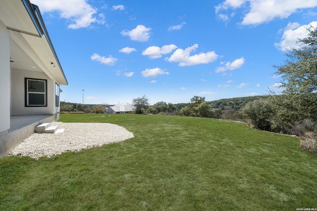 257 Pr 2774, Mico, TX 78056