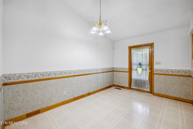 2265 McCleary Rd, Sevierville, TN 37876