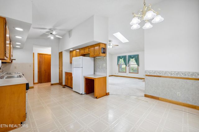 2265 McCleary Rd, Sevierville, TN 37876