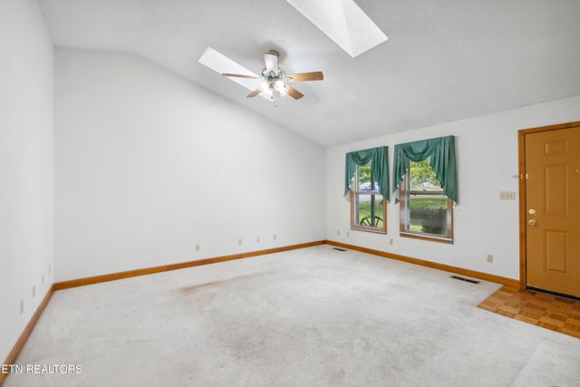 2265 McCleary Rd, Sevierville, TN 37876