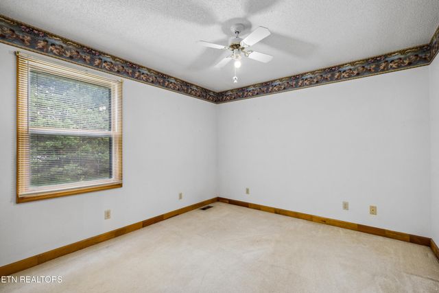 2265 McCleary Rd, Sevierville, TN 37876