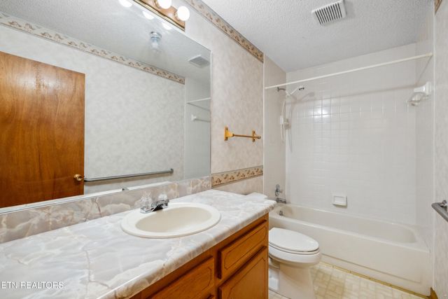 2265 McCleary Rd, Sevierville, TN 37876