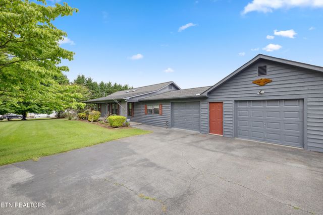 2265 McCleary Rd, Sevierville, TN 37876