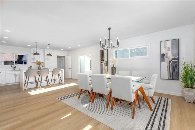 4793 Excelente Drive, Woodland Hills, CA 91364