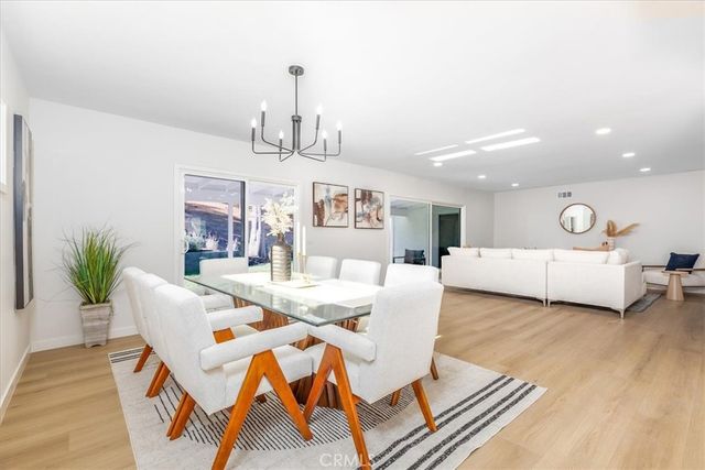 4793 Excelente Drive, Woodland Hills, CA 91364