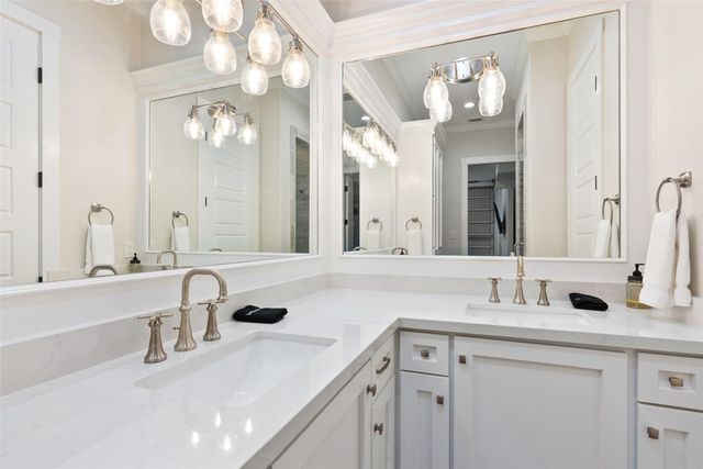 3160 Lakeview DR, Canyon Lake, TX 78133