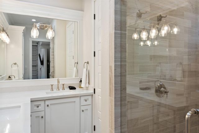 3160 Lakeview DR, Canyon Lake, TX 78133