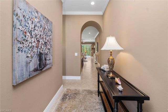 1286 Manado DR, Naples, FL 34113