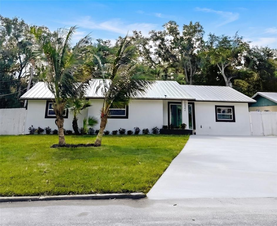 1822 2ND AVENUE E, BRADENTON, FL 34208 — photo 2