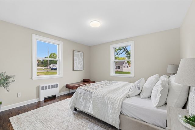 22 Balmoral Ct, Seekonk, MA 02771