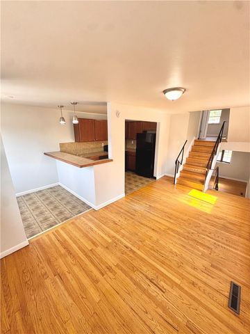 1974 South Idaho Street, Allentown City, PA 18103