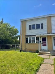 1974 South Idaho Street, Allentown City, PA 18103