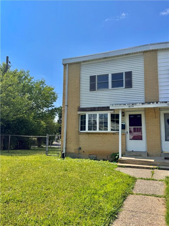 1974 South Idaho Street, Allentown City, PA 18103