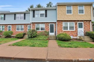 3 Saint Marc Circle Q, South Windsor, CT 06074