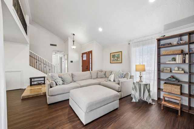 2128 Wheaton Drive, Richardson, TX 75081