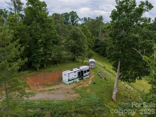 21 Joy Hughes Lane, Leicester, NC 28748